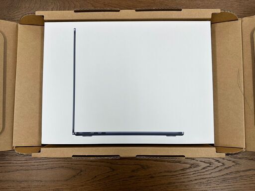 [週末特価]【未使用】MacBook Air M2 ミッドナイト メモリ16GB/SSD512GB