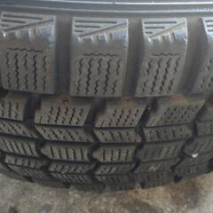 エルグランド他　225/55R18　スタッドレスタイヤ