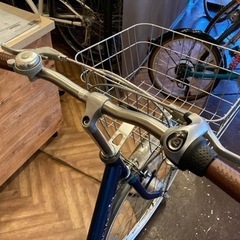 【Xmas SALE！前輪タイヤ・前後チューブ新品！】LEDオートライト　3段変速　子供用自転車26インチ　ブルー Xmas SALE！前輪タイヤ・前後チューブ新品！】LEDオートライト 3段変速