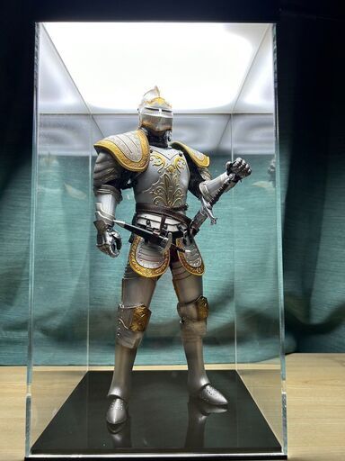 フィギュアケース　コレクションケース　１/6　サイズ　高さ３５６ｍｍ　LEDライト照明