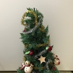 処分しますのでお早めに☆クリスマスツリー　りんご以外のオーナメント付き