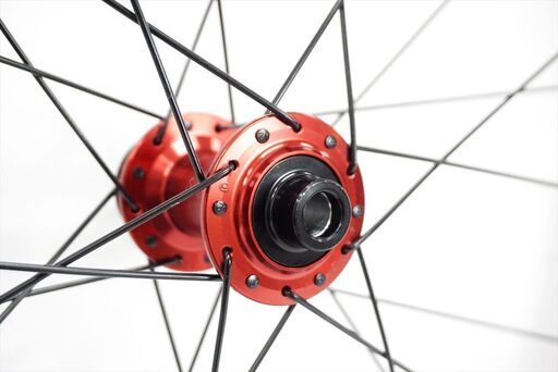 bontrager　PRADIGM SL DISC赤ハブ bontrager PRADIGM SL DISC赤ハブ bontrager PRADIGM SL DISC赤