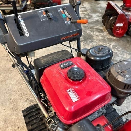 除雪機 ホンダHS870 手動シューター HST 訳あり！