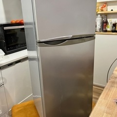 シャープ冷蔵庫2012年製118L
