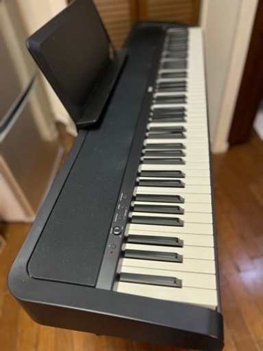 電子ピアノ　KORG B1