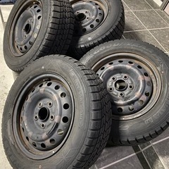 195-65-15 2019年製スタッドレスタイヤ　ホイール付き　114.3