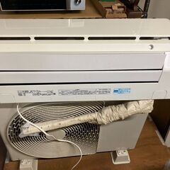 ☆中古￥26,800！【会員価格￥23,800】TOSHIBA ルームエアコン 家電 