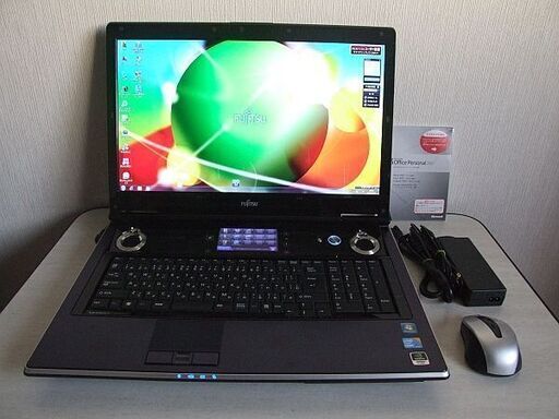 高速SSD240GB搭載　大画面18.4型フルHD Core i5 8GB 富士通 FMV LIFEBOOK NH900/5AT　ノートパソコン　 (4007)