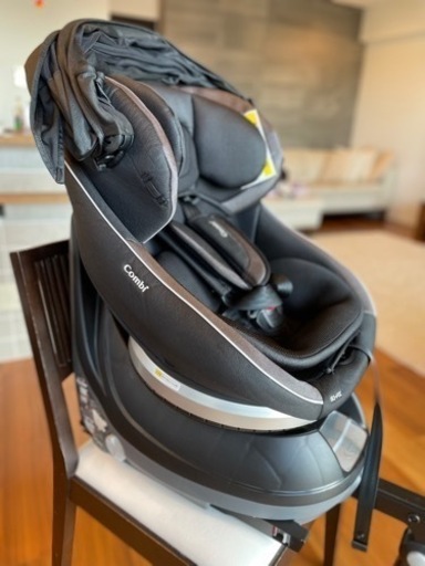 コンビ　チャイルドシート　ISOFIX  クルムーブ