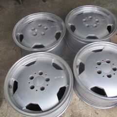 AMG-純正ホイルボルト付き―対応ベンツ107-126-123-124等