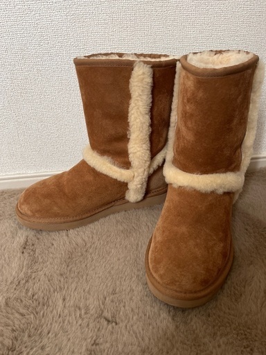 UGG 新品箱無し シープスキン　サイズ24cm/7