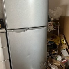 冷蔵庫　SHARP 買い手見つかりました。