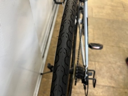 ☆美品☆ 700型 クロスバイク 防犯登録料込価格︎‼︎