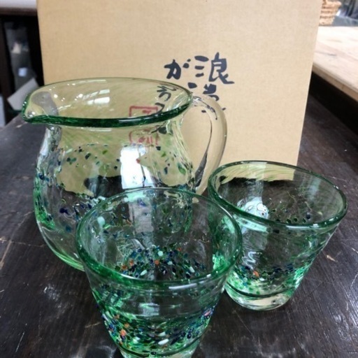 未使用品　浪漫ガラス　虹彩　ピッチャー　グラス　デザイン　オシャレ　箱入り　おすすめ　現品限り‼︎