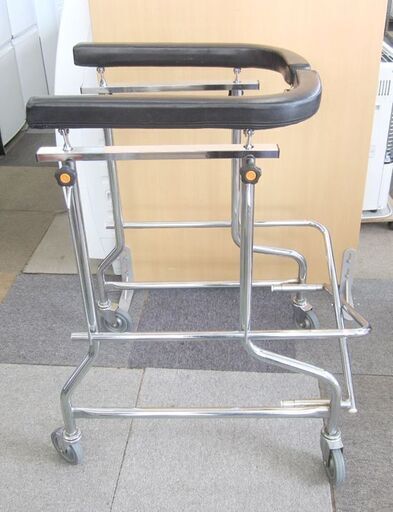 サークル歩行器 折りたたみ 歩行車/歩行器 4輪 介護用品 歩行訓練 屋内用