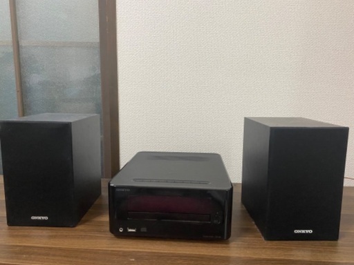 【未使用展示品】オンキヨー ONKYO ミニコンポ　CDレシーバーシステム ブラック X-U6(B) [ワイドFM対応 /Bluetooth対応]