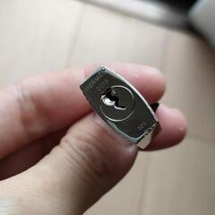 ★エルメス　カデナ　パドロック 南京錠　正規品　シルバー　鍵2本 楽天市場】HERMES エルメス カデナ パドロック No.67 南京錠 鍵 カギ