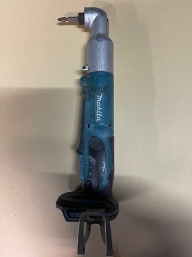 makita マキタ 充電式アングルインパクトドライバー TL060D
