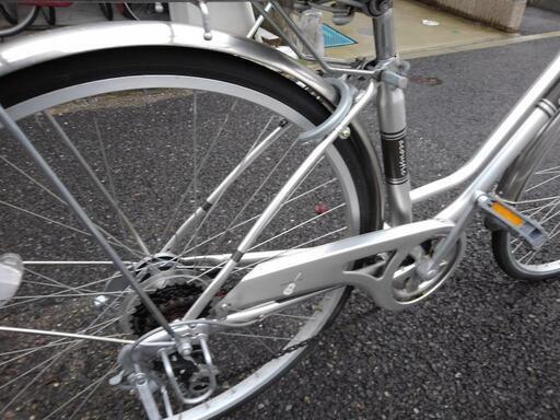 中古自転車１８２２　２７インチ　３段ギヤ　LEDオートライト 中古自転車3426 前後タイヤ新品！ 27インチ 3段ギヤ LEDオート