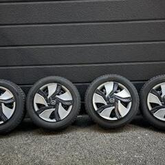 フィット純正15インチ ヨコハマスタッドレスタイヤ+ホイール 185/60R15