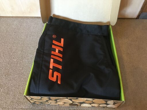 【値下げ】スチール  STIHL チャップス(ジッパータイプ) サイズＬ　チェーンソーの安全作業に