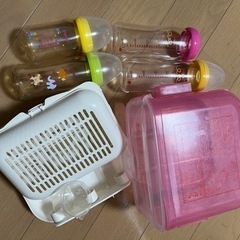 ピジョン　哺乳瓶消毒容器&哺乳瓶4本
