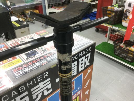 【エコツール豊田インター店】メーカー不明 フロアジャッキ 型番不明　【愛知県/豊田インター店/工具】 エコツール豊田インター店】メーカー不明 大型フロアジャッキ 型番不明