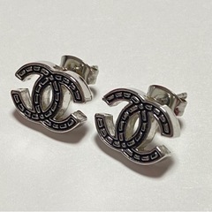 シャネル ピアスの中古が安い!激安で譲ります・無料であげます ...