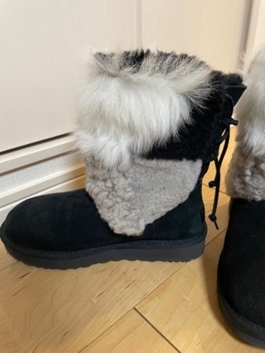 UGG ほぼ新品　ブーツ