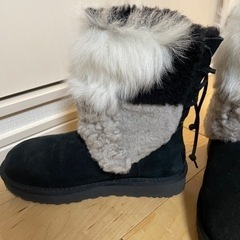 UGG ほぼ新品　ブーツ