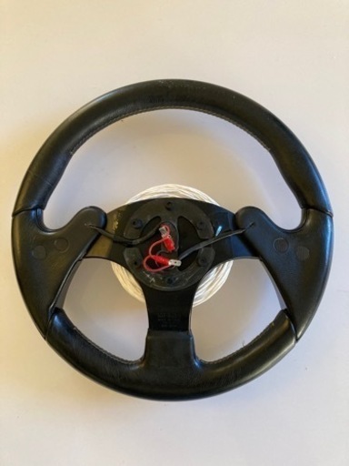 momo F1 CONCEPT ステアリングホイール 32cm momo F1 CONCEPT ステアリングホイール 32cm