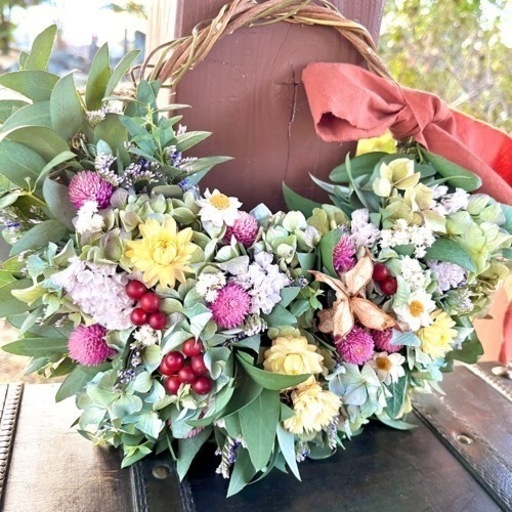 ユーカリと紫陽花のナチュラルリース:ドライフラワーリース リース 花うさぎと森ふくろう 通販｜Creema(クリーマ) 15379501