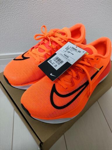 新品未使用品　訳あり　ナイキ　ズームフライ5　オレンジ　26cm NIKE　ランニングシューズ