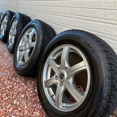 スタッドレス 215/60r16