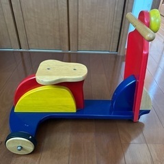 【ネット決済】木製三輪バイク　幼児用　室内用乗用車　足蹴り