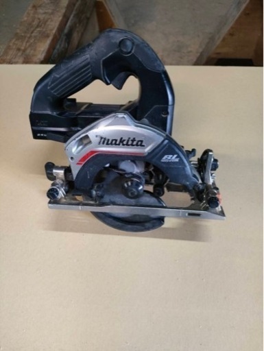 マキタ  makita  充電丸のこHS474D