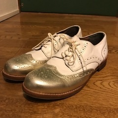 Marie-Louise革靴　女性　サイズ36  白とゴールド