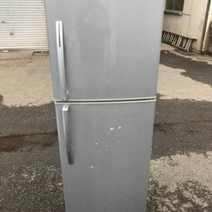 1767番 ユーイング✨ノンフロン冷凍冷蔵庫✨UR-F230F‼️