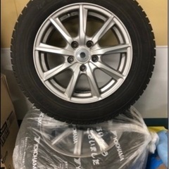 値下げ：スタッドレスタイヤ ホイール付　205/65R16