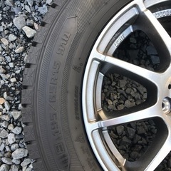 スタッドレスタイヤホイール付き　195/65/R15