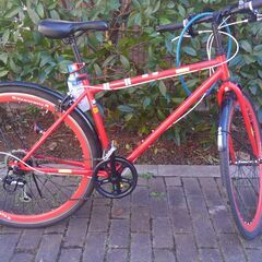最終値下げ・赤クロスバイク 前後輪ブレーキ◎ 今年購入700c 6段変速※ ～