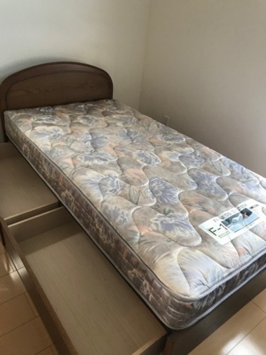 シングルベット　1000円　引き取ってください