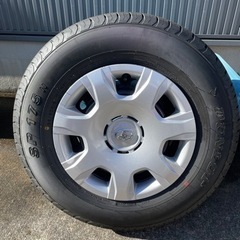 ハイエース純正タイヤホイール 新車外し 値下げしました - タイヤ  