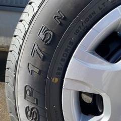 ハイエース純正タイヤホイール　新車外し　値下げしました