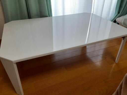 折り畳みテーブル