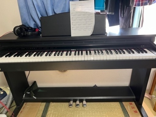鍵盤楽器、ピアノ HP2700 ROLAND DIGITAL PIANO