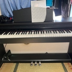 HP2700 ROLAND DIGITAL PIANO