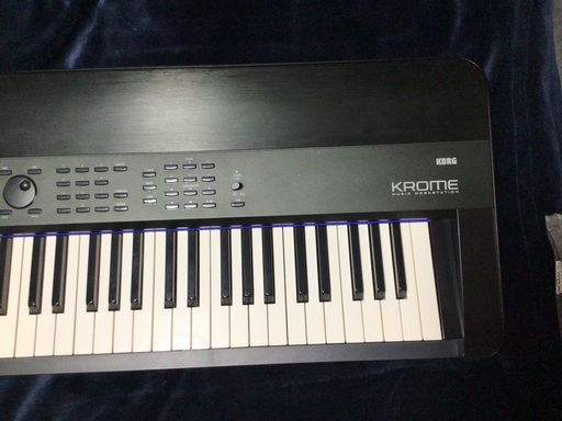 KORG KROME 88鍵盤 ワークステーションシンセサイザー おまけ付けます