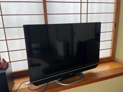 オリオン液晶テレビ17年製32インチ　USED