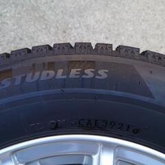 スタッドレスタイヤ(ホイール込み)プリウス、シエンタ